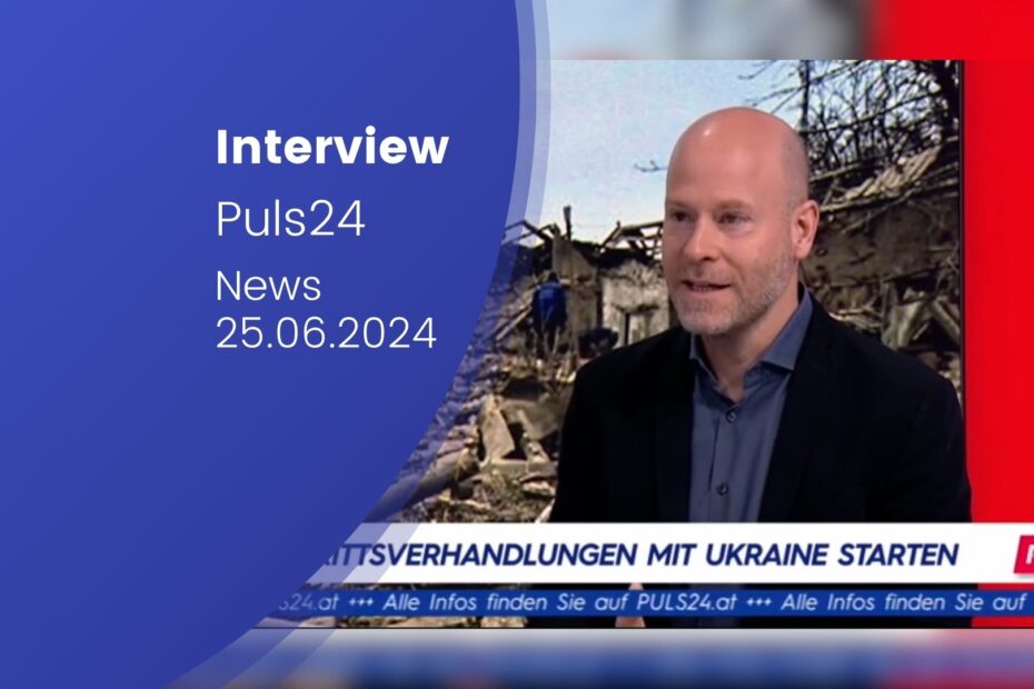 Paul Schmidt im Puls24 News-Studio, im Gespräch mit Anchor Bianca Ambros, zum Thema EU-Beitrittsgespräche mit der Ukraine und Moldau